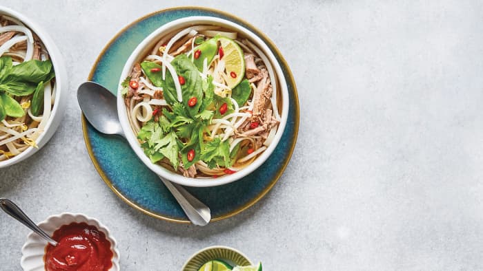 vietnamese-style-beef--rice-noodle-soup_95-web